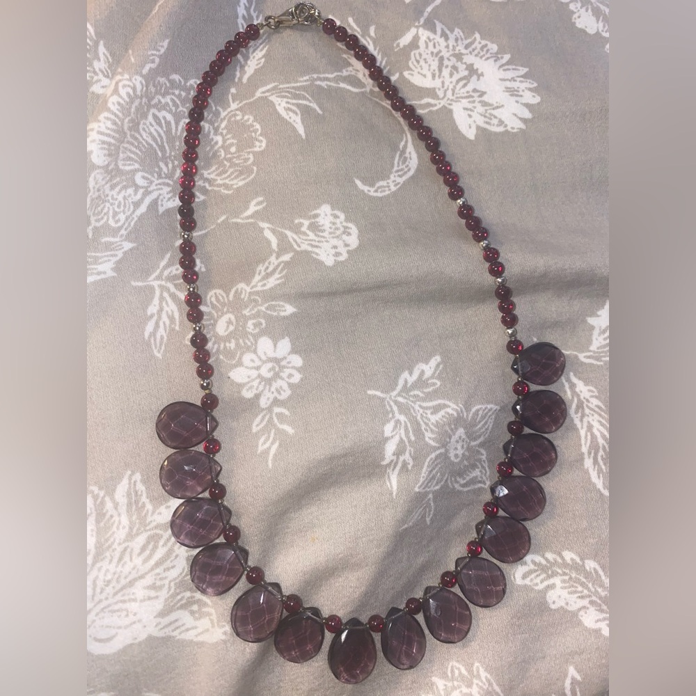 Garnett necklace !! Beautiful